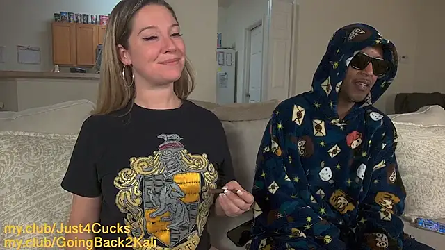 Czat XXX na żywo – boomboomr00m