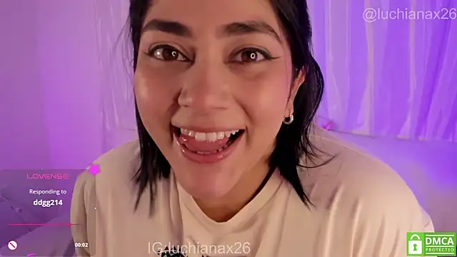 lucy26_ Adlı Modelin Canlı XXX Sohbeti