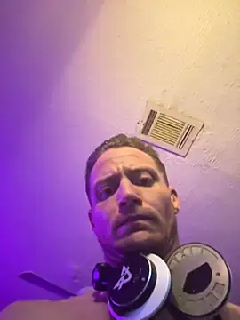 trash4cash webcam show