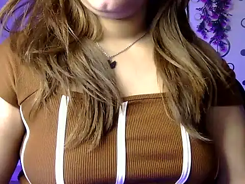 Chat XXX ao vivo de Gujjugirl1