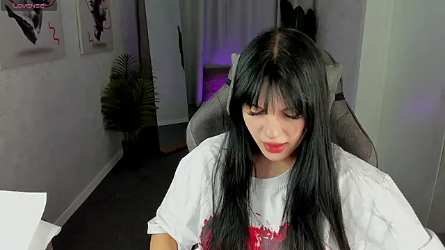 Lilith_Wholsh élő XXX-chatje