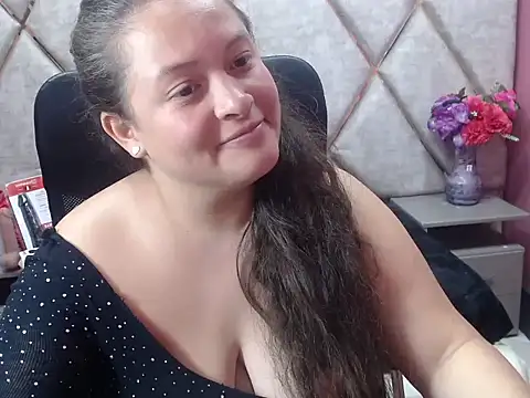 Chat XXX en directo de Sarah_Boobs_