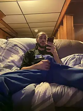 givemeabreak34 Show in webcam