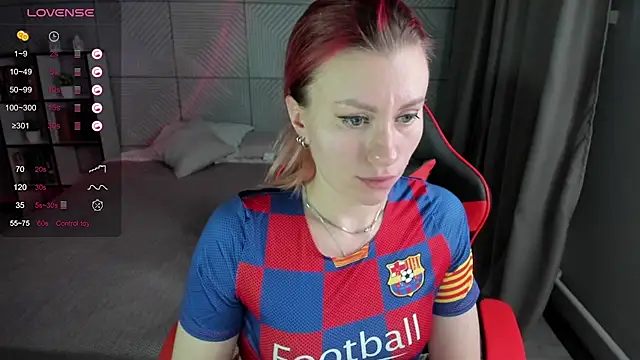 RinaFox__ Chat XXX in diretta