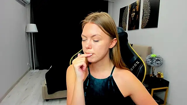 Chat XXX ao vivo de Strawberrye