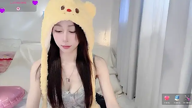 Fayebae_11 Adlı Modelin Canlı XXX Sohbeti