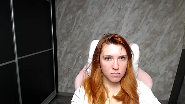 Reginasmilee Chat XXX live