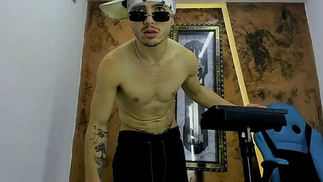 عرض كام Jhostonex