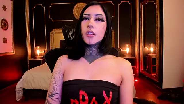 Kat_VonDe Chat XXX live