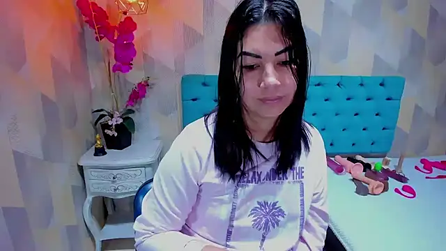 Chat +18 de AdaFawxx ao vivo