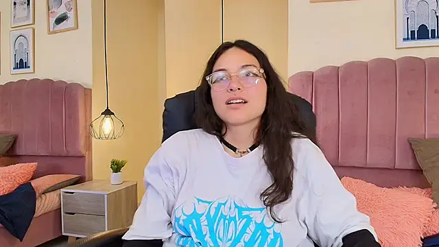 Chat +18 de Hanabie_ ao vivo