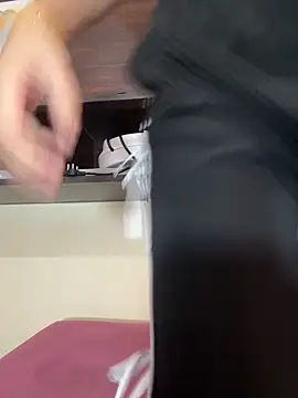 Chat +18 de Modelbigbobs ao vivo