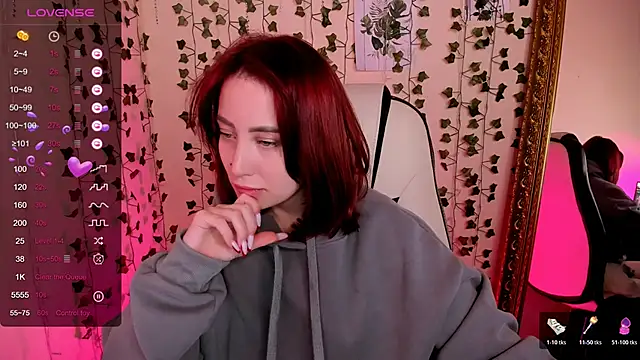 deboramoore: онлайн-секс-чат