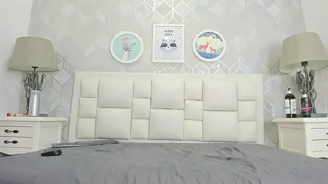 Sembang XXX Secara Langsung naia_cox