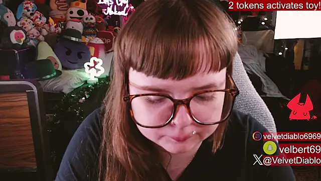 VelvetDiablo live XXX chat