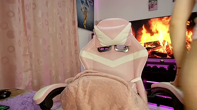 TiffanyBela live XXX chat