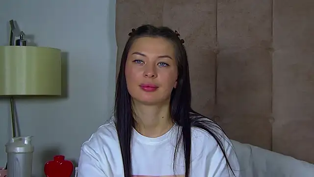 AlexandraBloom: απευθείας συνομιλία ΧΧΧ