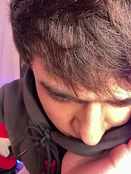 Show modela lian_fooxx na web-kameri