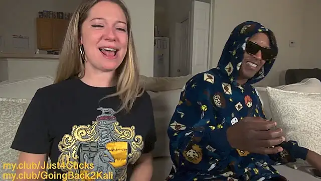 แชท XXX สดของ boomboomr00m