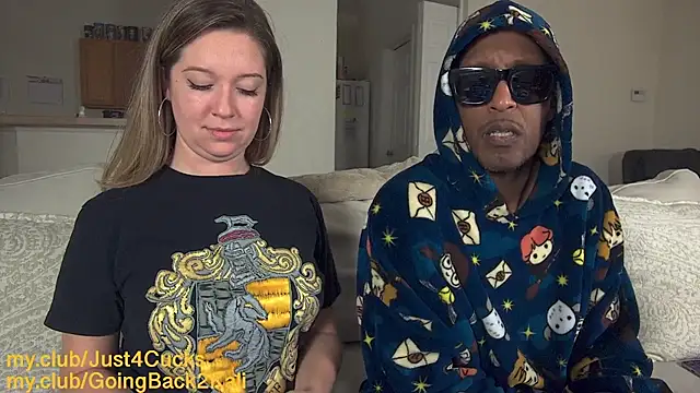 แชท XXX สดของ boomboomr00m