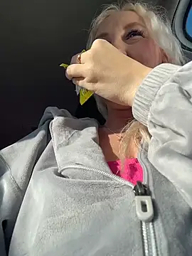 Chat XXX ao vivo de MerlinDave