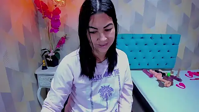 دردشة AdaFawxx الجنسية المباشرة