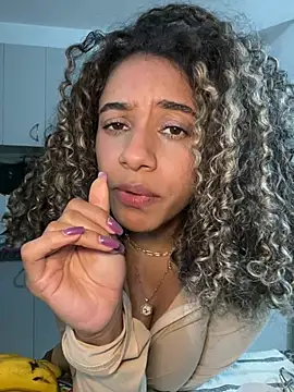 Chatroom XXX en direct de Belkaj