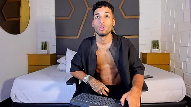 Thiagoferreti Webcam-Show