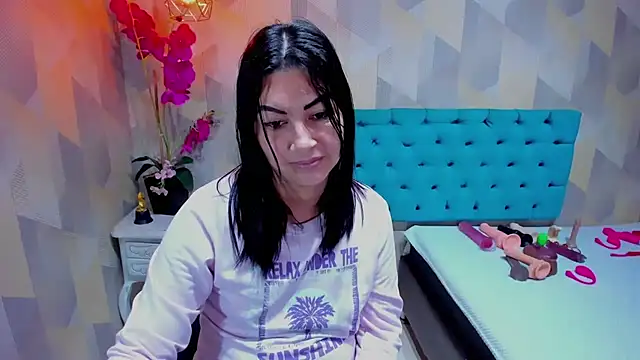 AdaFawxx 现场XXX聊天