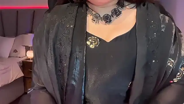 Chatroom XXX en direct de SunhariGirl