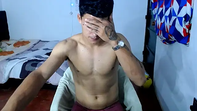 Онлайн чат XXX freddy_romas