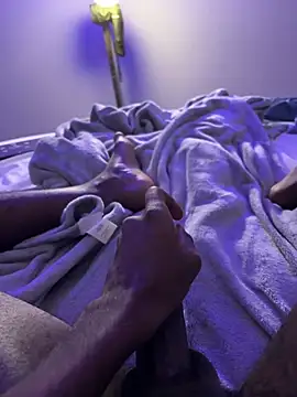 Онлайн чат XXX bigbola304