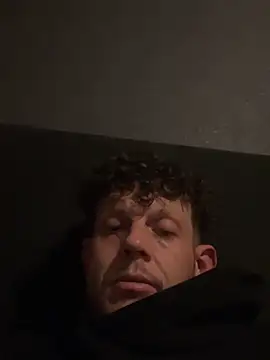 Geilalfaro Adlı Modelin Canlı XXX Sohbeti