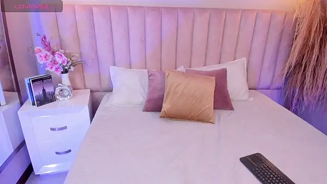 Živý XXX chat Adara__carter_