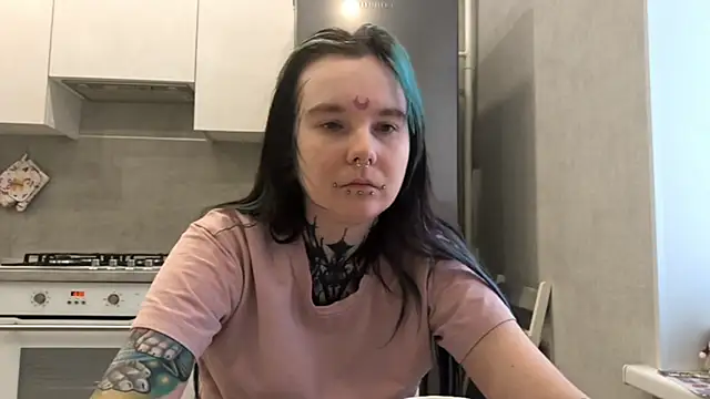 HighelikeGirlのライブXXXチャット