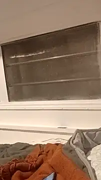 nakedgarbageperson élő XXX-chatje