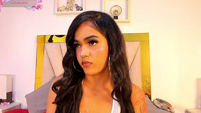 vahiolet_fuentes 现场XXX聊天