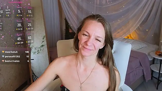 Jesica_mooon Chat XXX in diretta