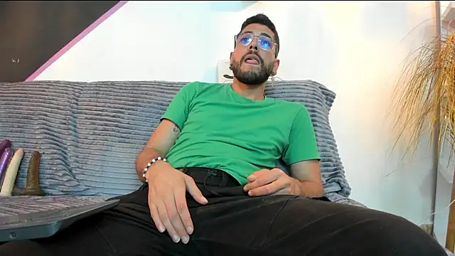 Онлайн чат XXX DanteWinter