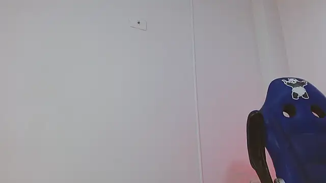 Онлайн чат XXX Joeysexx2