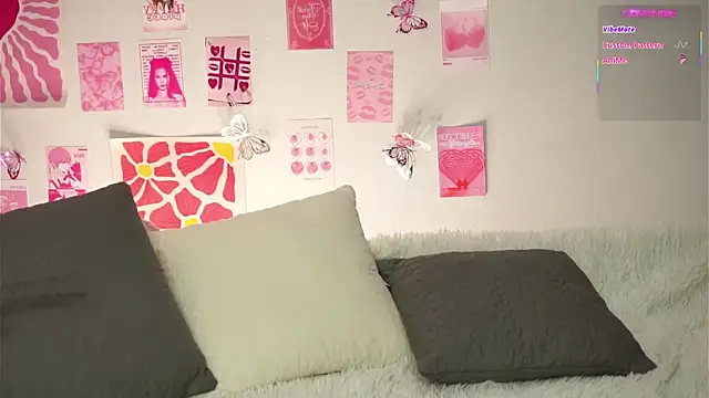 AmiLewisn Live XXX chat