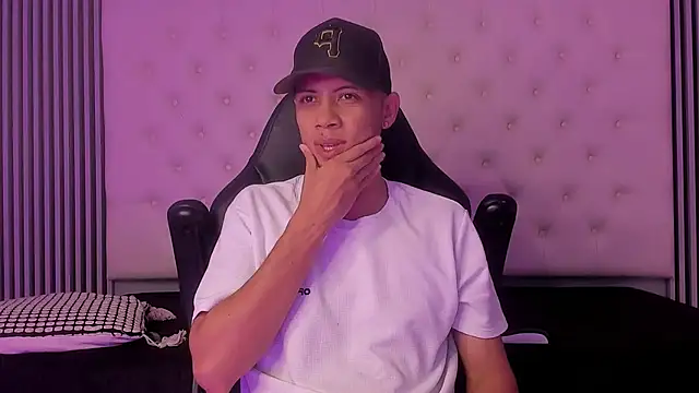 Jordan_Crewn Live XXX chat