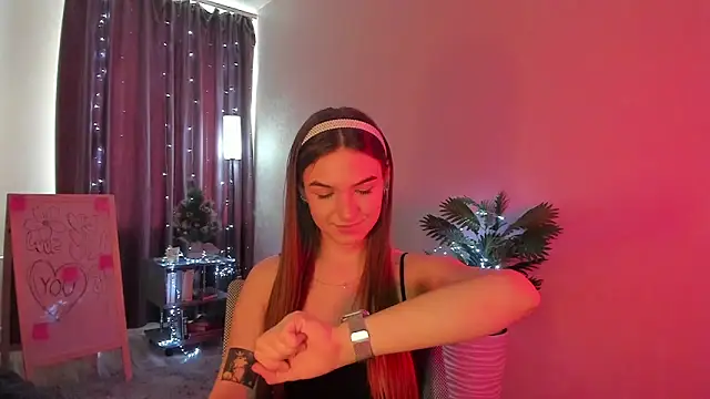 Chatroom XXX en direct de luna_lust_212