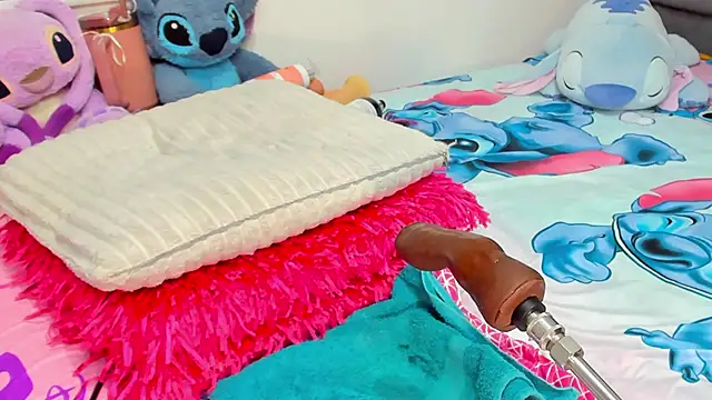 Elizabeth_18_ Live XXX-Chat