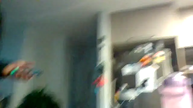 TAIZWRLD Pertunjukan Webcam