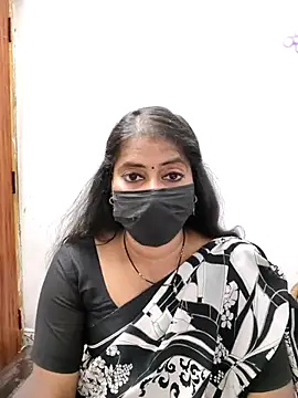 Онлайн чат XXX tamil_Sigappu_Roja