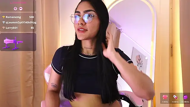 Nikita_luan's Live XXX Chat