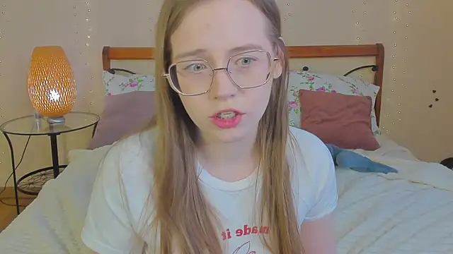 Онлайн чат XXX miya_soft