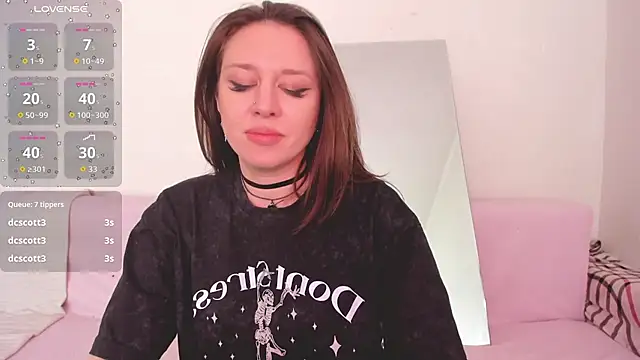 Chat +18 de Lil_Foxy9 ao vivo