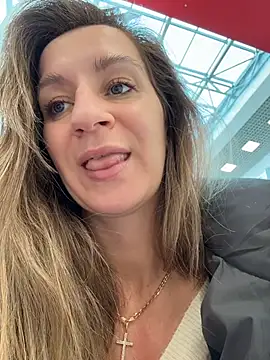 Chat +18 de EvvaMur ao vivo